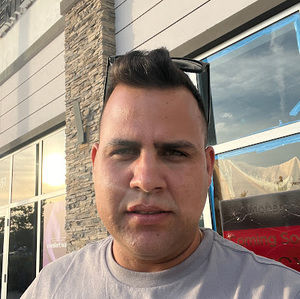 Meet your Posher, Noel